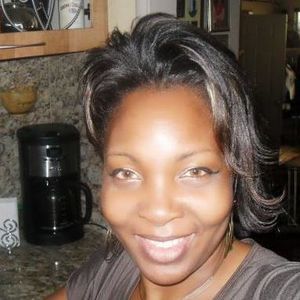 Meet your Posher, Denise